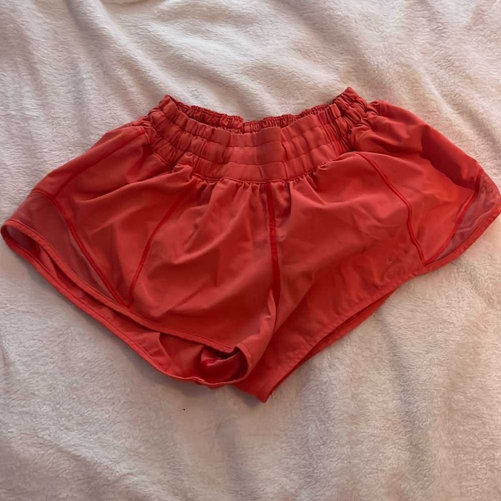 Lululemon hotty hots